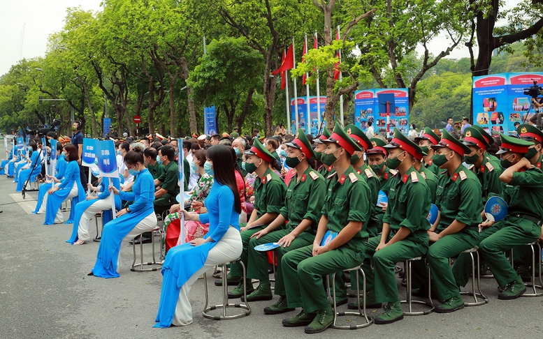 Phòng, chống ma túy phải làm liên tục, quanh năm, không kể ngày đêm - Ảnh 2.