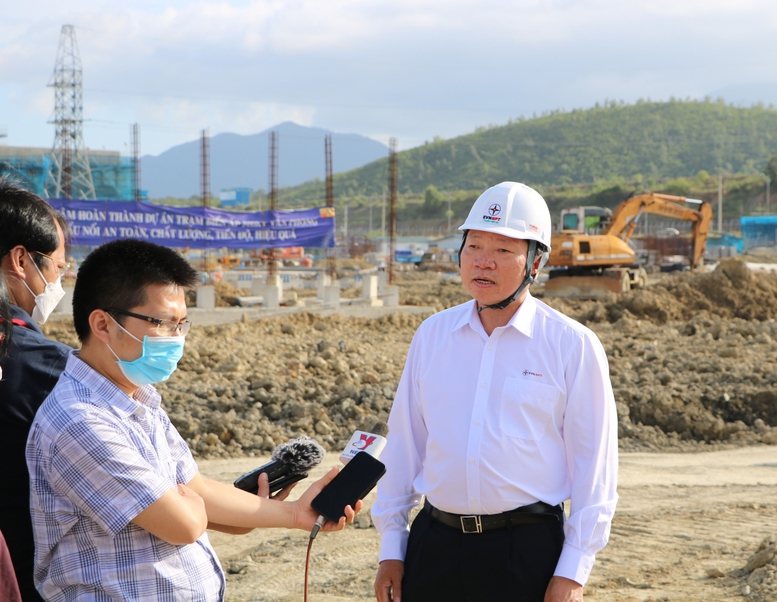 Chặng nước rút tại đường dây 500kV Vân Phong – Vĩnh Tân - Ảnh 1.