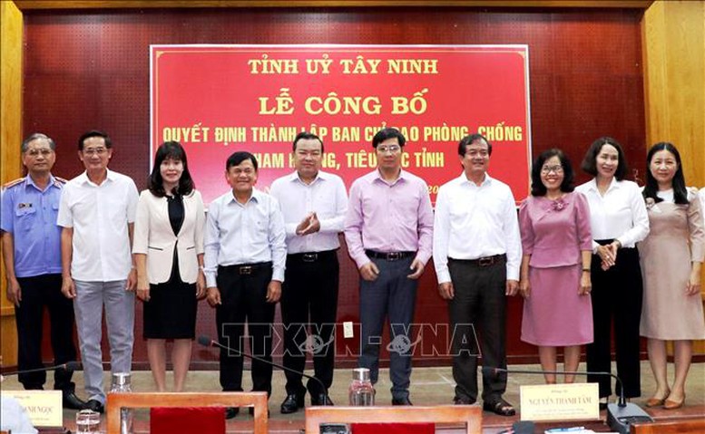 Thành lập Ban Chỉ đạo phòng, chống tham nhũng, tiêu cực tỉnh Tây Ninh - Ảnh 1.