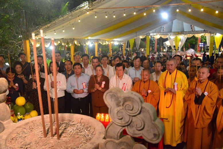 Bộ KH&ĐT tri ân những anh hùng “sống bám đá đánh giặc, chết hoá đá bất tử” - Ảnh 1.