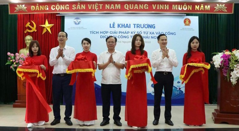 Thái Nguyên tích hợp giải pháp ký số từ xa vào Cổng dịch vụ công - Ảnh 1.