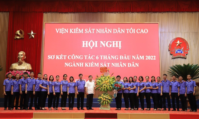 Chống oan, sai, chống bỏ lọt tội phạm là nhiệm vụ trọng tâm, quan trọng nhất - Ảnh 3.