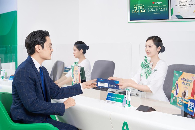 VPBank ra mắt - Combo Business cho vay kinh doanh với lãi suất chỉ từ 5,7%/năm - Ảnh 1.