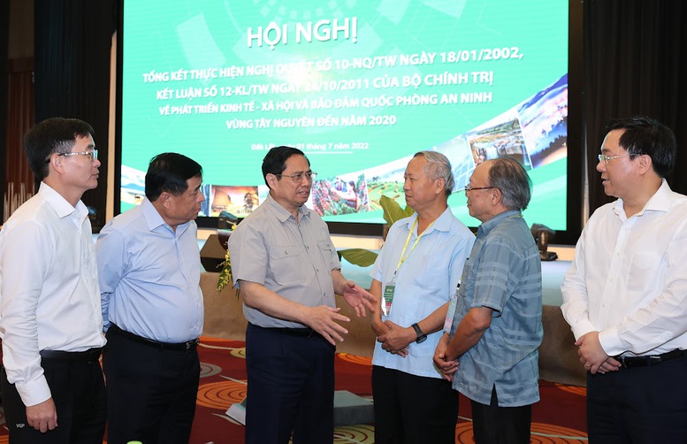 Thủ tướng chủ trì Hội nghị tổng kết Nghị quyết số 10 và Kết luận số 12 của Bộ Chính trị về phát triển Tây Nguyên - Ảnh 2.