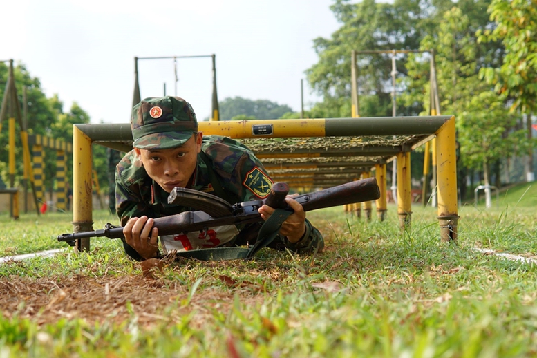 CẬN CẢNH: Đào tạo sĩ quan đặc biệt tinh nhuệ Quân đội nhân dân Việt Nam - Ảnh 3.