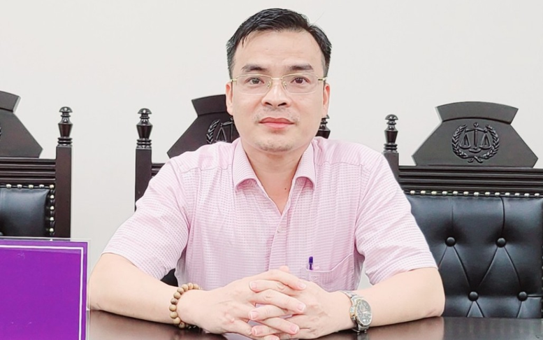 Công dân Việt Nam phải tuân thủ pháp luật Việt Nam và nước sở tại