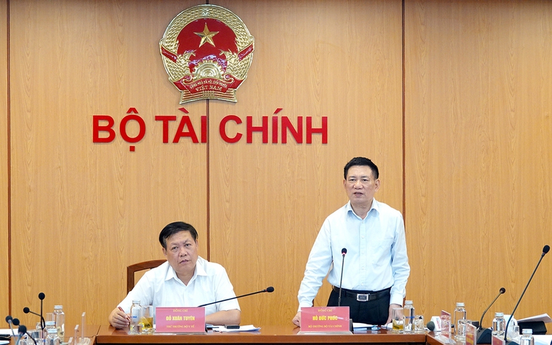 Bộ Tài chính phối hợp gỡ vướng cho mua sắm thuốc, thiết bị y tế