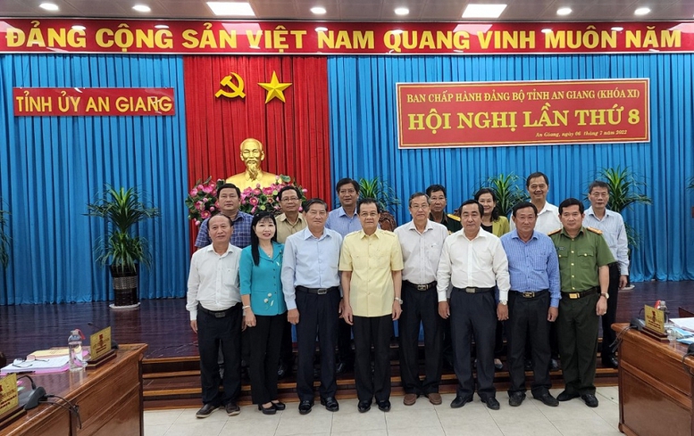 Ông Lê Hồng Quang làm Trưởng Ban Chỉ đạo phòng, chống tham nhũng, tiêu cực tỉnh An Giang - Ảnh 1.