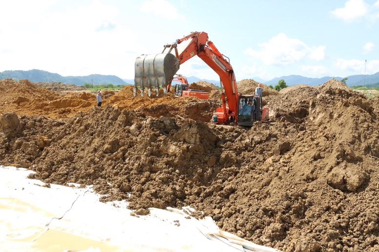 Xử lý 35.000 m3 đất tồn dư dioxin tại sân bay A So - Ảnh 4.