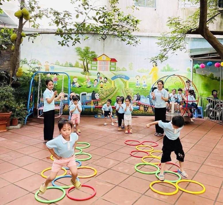 Hỗ trợ giáo viên mầm non, tiểu học ngoài công lập gặp khó khăn do đại dịch COVID-19  - Ảnh 1.