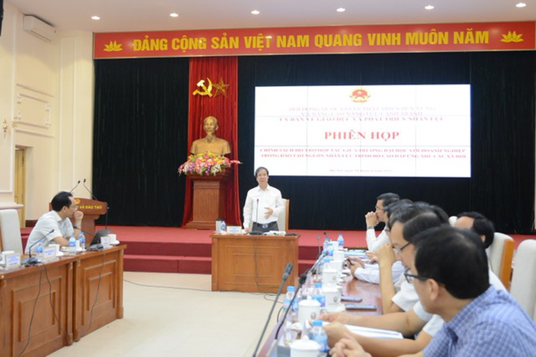 Thúc đẩy quan hệ hợp tác giữa trường đại học và doanh nghiệp: Rất cần những chính sách khuyến khích - Ảnh 1.