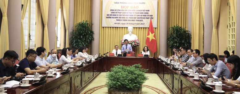Công bố Lệnh của Chủ tịch nước về Pháp lệnh xử phạt vi phạm hành chính đối với hành vi cản trở hoạt động tố tụng - Ảnh 1.