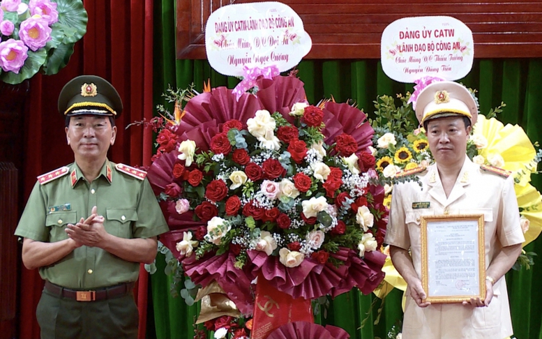 Bổ nhiệm Hiệu trưởng Trường Đại học Kỹ thuật - Hậu cần Công an nhân dân