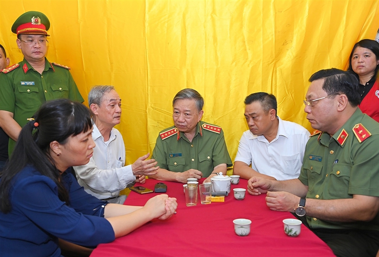 Phía sau những hy sinh là sự sống, danh dự và hạnh phúc - Ảnh 3.