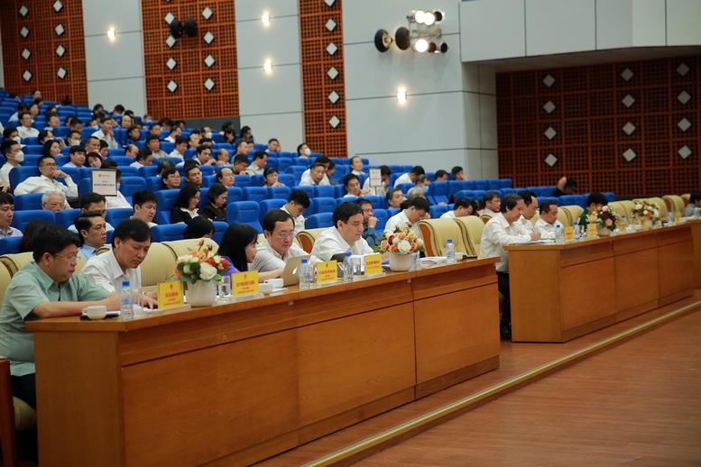 Thống nhất hành động, sẵn sàng thích ứng, vượt qua khó khăn trong thực hiện tự chủ đại học - Ảnh 2.