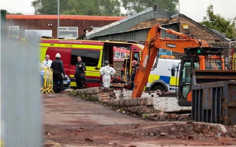 Bảo hộ công dân liên quan đến vụ cháy tại Manchester, Anh