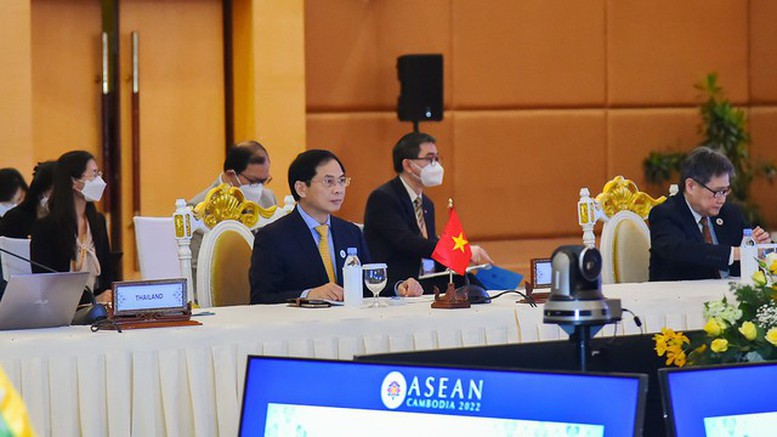 Đối thoại, hợp tác, cùng ứng phó các thách thức chung - Ảnh 2.