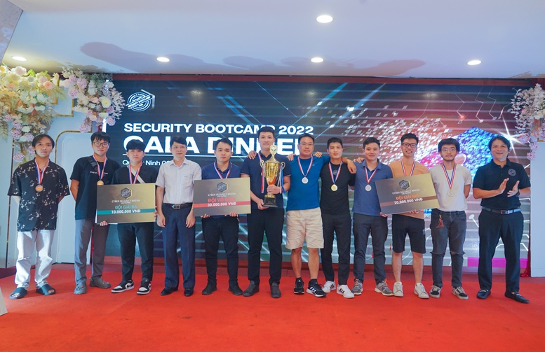 VNPT 2 năm liên tiếp vô địch tại Đấu trường An toàn thông tin Security Bootcamp 2022 - Ảnh 1.