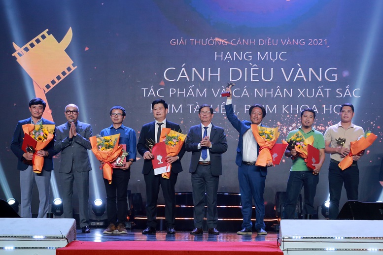 'Cánh diều 2021' tôn vinh tác phẩm bảo vệ trẻ em, chống bạo hành - Ảnh 3.