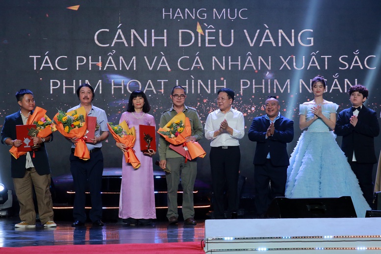 'Cánh diều 2021' tôn vinh tác phẩm bảo vệ trẻ em, chống bạo hành - Ảnh 4.