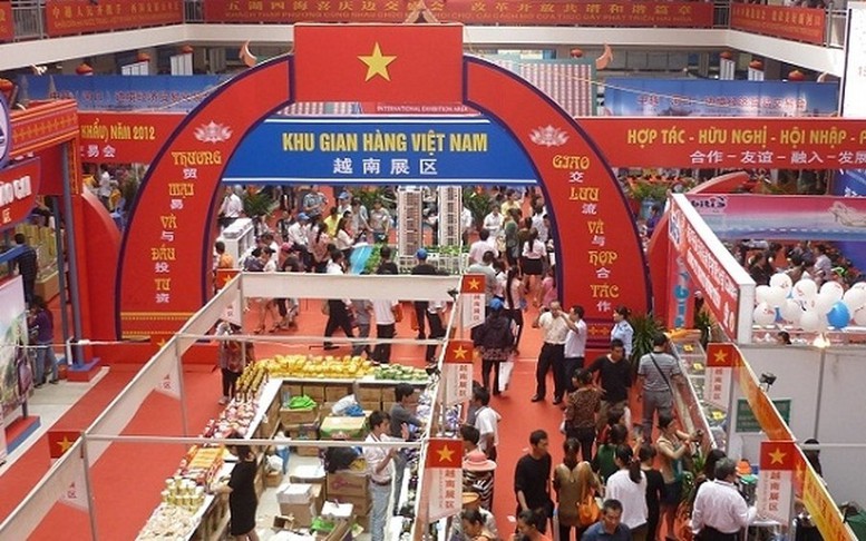 Hơn 220 gian hàng tham gia Hội chợ thương mại quốc tế Việt - Trung