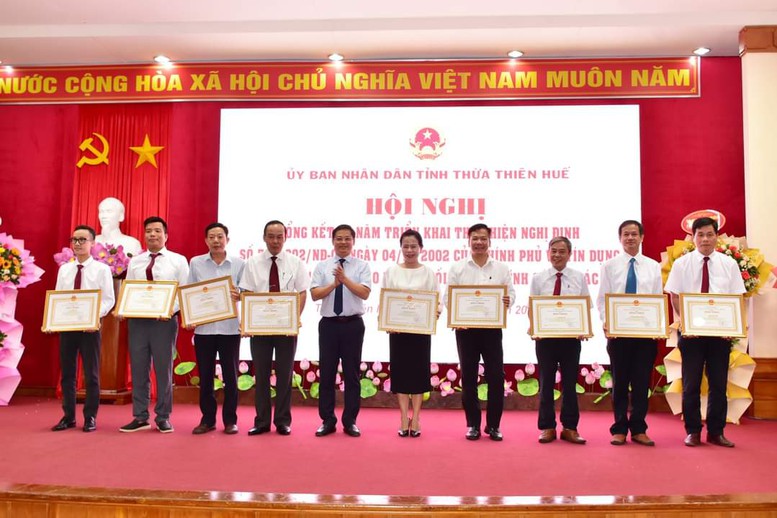 Tỉ lệ hộ nghèo giảm mạnh nhờ chính sách tín dụng theo Nghị định 78 của Chính phủ  - Ảnh 3.