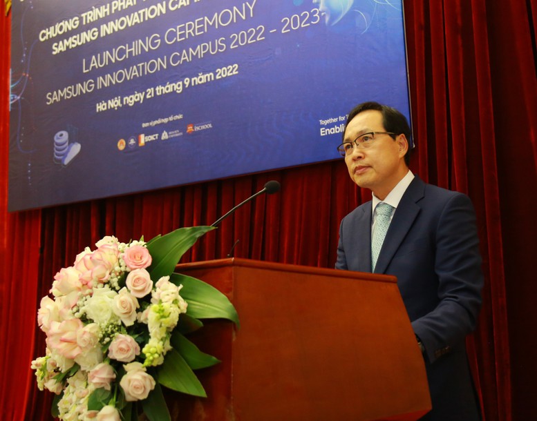 Samsung khởi động chương trình phát triển nhân tài công nghệ ở Việt Nam - Ảnh 1.