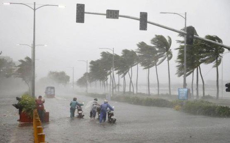 Ứng phó với áp thấp nhiệt đới có khả năng mạnh lên thành bão