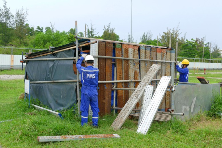 NMLD Dung Quất đã sẵn sàng ứng phó với bão số 4 - Ảnh 8.