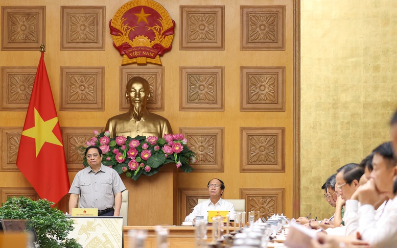 CẬP NHẬT: Thủ tướng Phạm Minh Chính triệu tập cuộc họp ứng phó khẩn cấp bão số 4