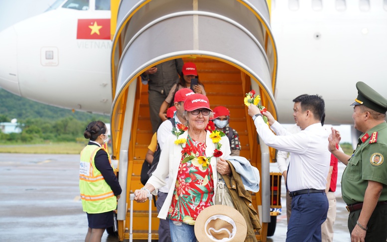 Vietjet khai trương 2 đường bay mới kết nối Phú Quốc với New Delhi, Mumbai