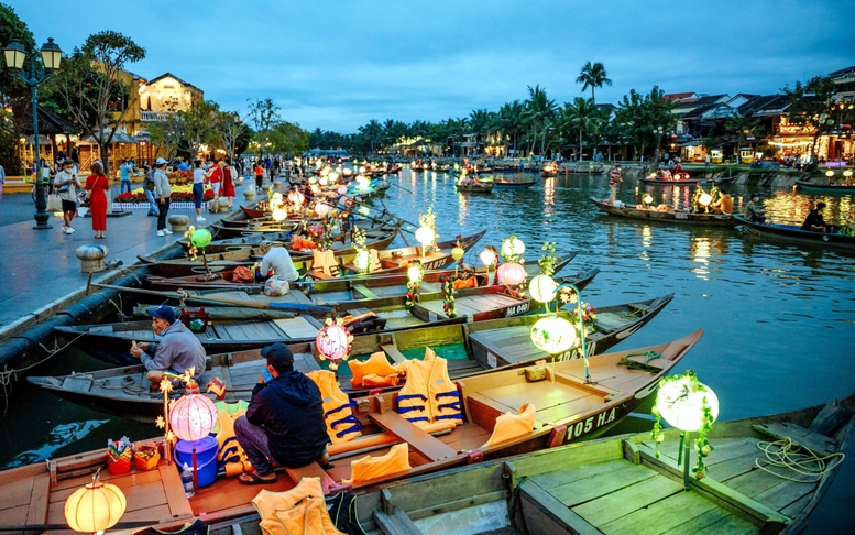 Du lịch sớm quay lại là ngành kinh tế mũi nhọn