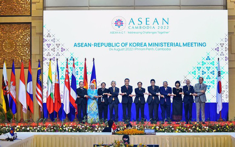 Ngoại giao Việt Nam năm 2022: Phát huy mạnh mẽ bản sắc 'Cây tre Việt Nam' - Ảnh 1.