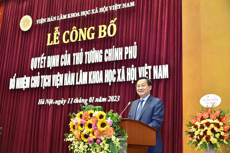 Công bố quyết định của Thủ tướng Chính phủ bổ nhiệm Chủ tịch Viện Hàn lâm Khoa học xã hội Việt Nam - Ảnh 3.