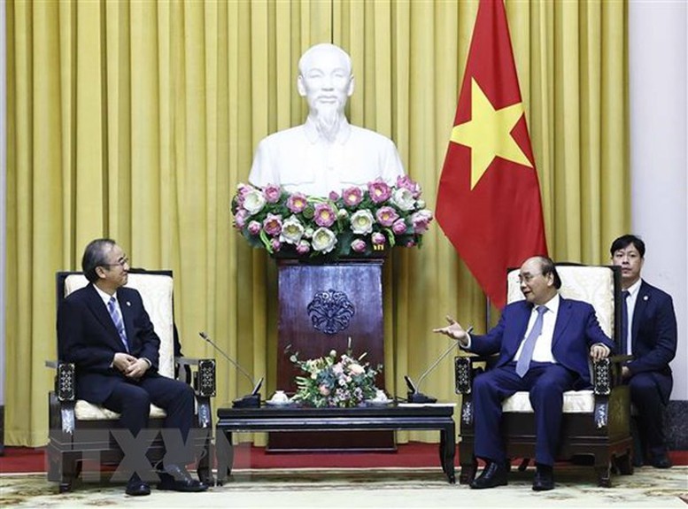 Chủ tịch nước Nguyễn Xuân Phúc tiếp Thống đốc tỉnh Niigata (Nhật Bản) - Ảnh 1.