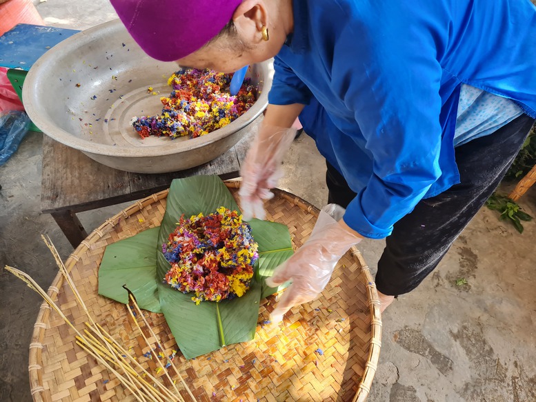 Sắc màu chợ phiên vùng cao ngày giáp Tết - Ảnh 10.