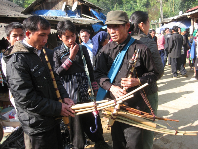 Sắc màu chợ phiên vùng cao ngày giáp Tết - Ảnh 21.