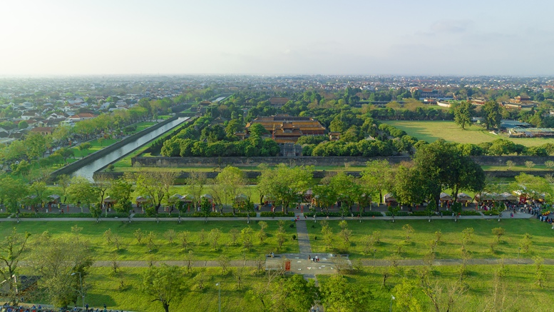 Mô hình đô thị Huế trực thuộc Trung ương: Chùm đô thị, đa trung tâm, vươn ra biển - Ảnh 3.