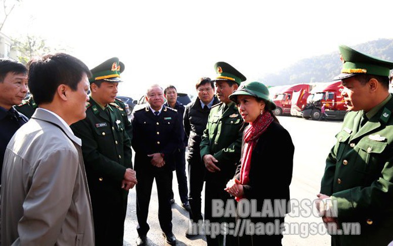 Lạng Sơn thông tin việc khôi phục hoạt động xuất nhập khẩu với Trung Quốc