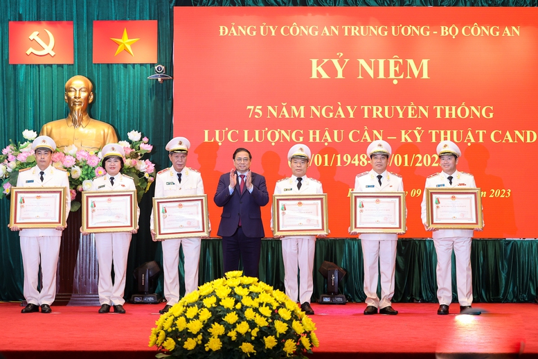 Nhiệm vụ khó khăn, nặng nề, phức tạp hơn nhiều nhưng nhất định phải hoàn thành xuất sắc - Ảnh 6.