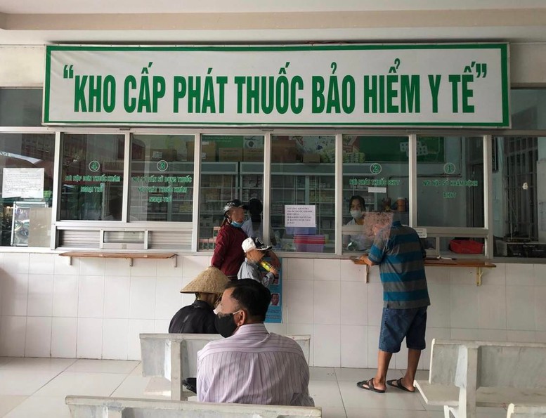 Hướng dẫn thanh toán thuốc, vật tư, sinh phẩm mua từ nguồn ngân sách cho khám, chữa bệnh BHYT - Ảnh 1.