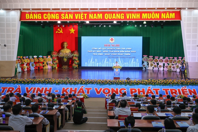 Thủ tướng: Phải tìm giải pháp đột phá phát triển hạ tầng giao thông tỉnh Trà Vinh - Ảnh 3.