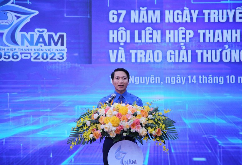 Kỷ niệm 67 năm Ngày truyền thống Hội LHTN Việt Nam, tuyên dương 82 cán bộ Hội xuất sắc - Ảnh 1.