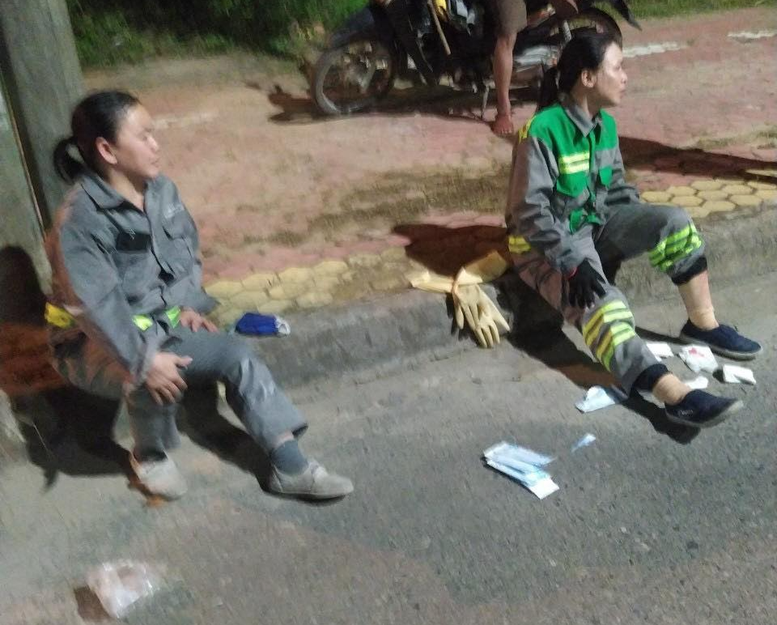 Quảng Ngãi: Chủ tịch tỉnh yêu cầu điều tra nhanh 2 công nhân vệ sinh môi trường bị bắn - Ảnh 2.