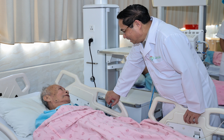 Thủ tướng: Nhân rộng các mô hình bệnh viện tư nhân thành công