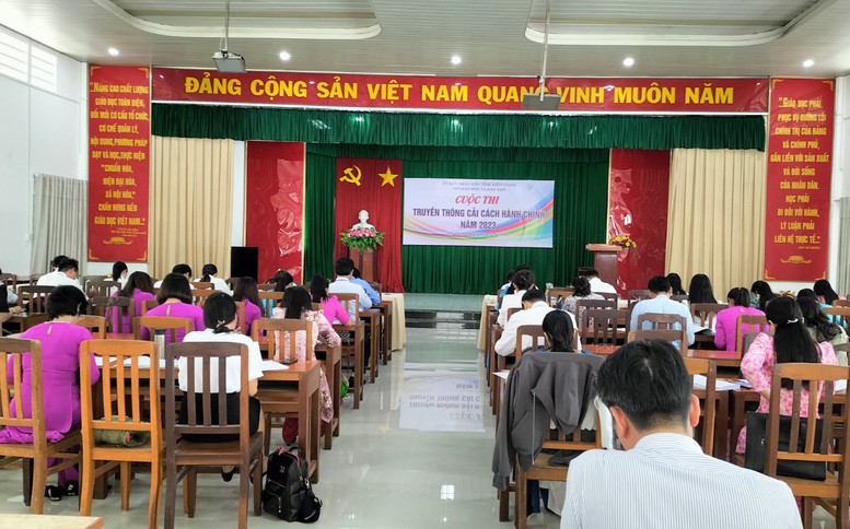 Đẩy mạnh CCHC trong ngành Giáo dục và Đào tạo tỉnh Kiên Giang- Ảnh 1.