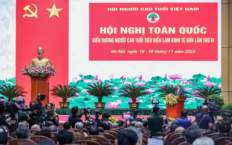 Thủ tướng Chính phủ dự lễ tuyên dương Người cao tuổi làm kinh tế giỏi năm 2023