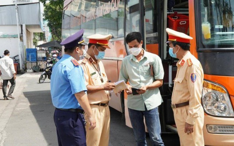 Tổng kiểm tra hoạt động xe ô tô kinh doanh vận tải trên toàn quốc