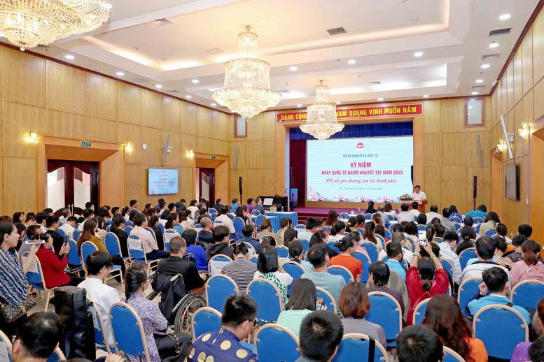 Bộ Kế hoạch và Đầu tư quan tâm, hỗ trợ người khuyết tật- Ảnh 1.