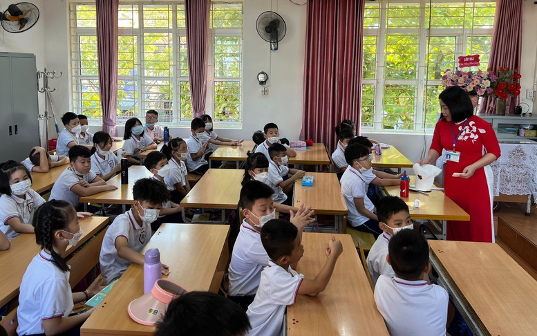 Giáo viên kiêm nhiệm được giảm định mức tiết dạy thế nào?